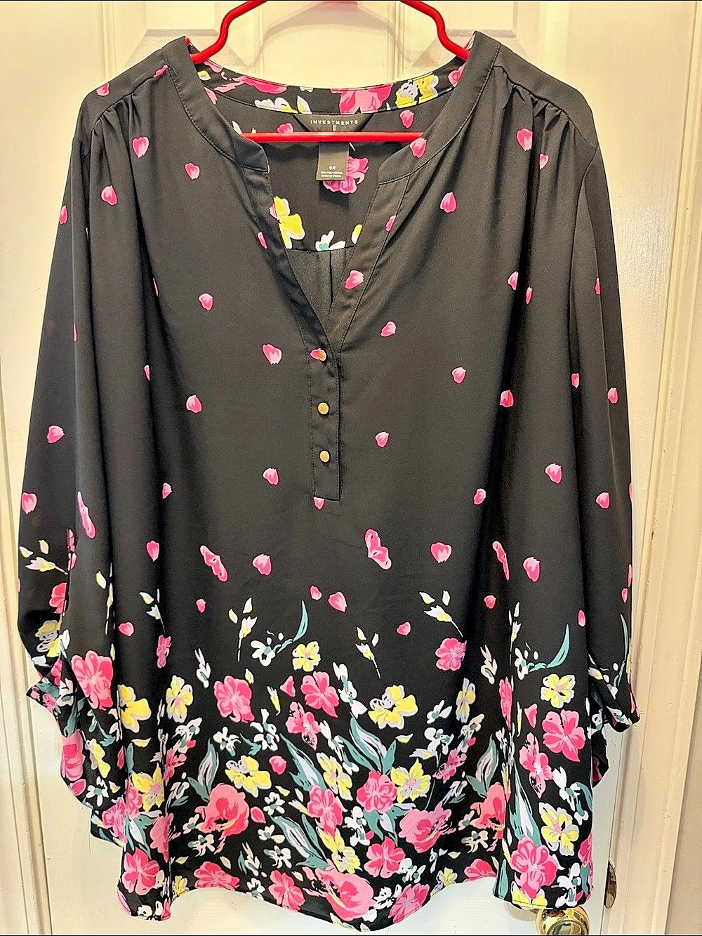 Investments Floral Blouse in Black & Pink Size 3X Like New